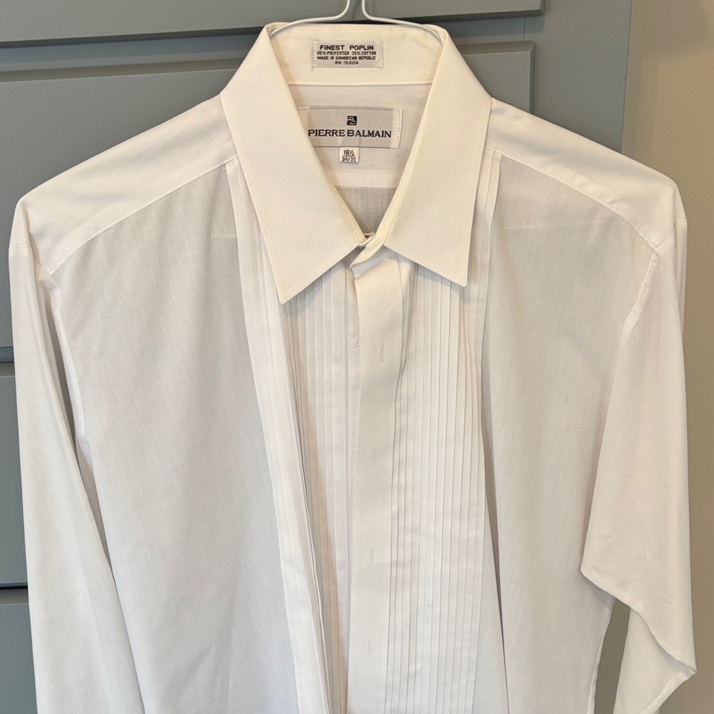 Pierre Balmain White Pleated Front Dress Shirt - 16.5; 34/35 - Picture 5 of 8